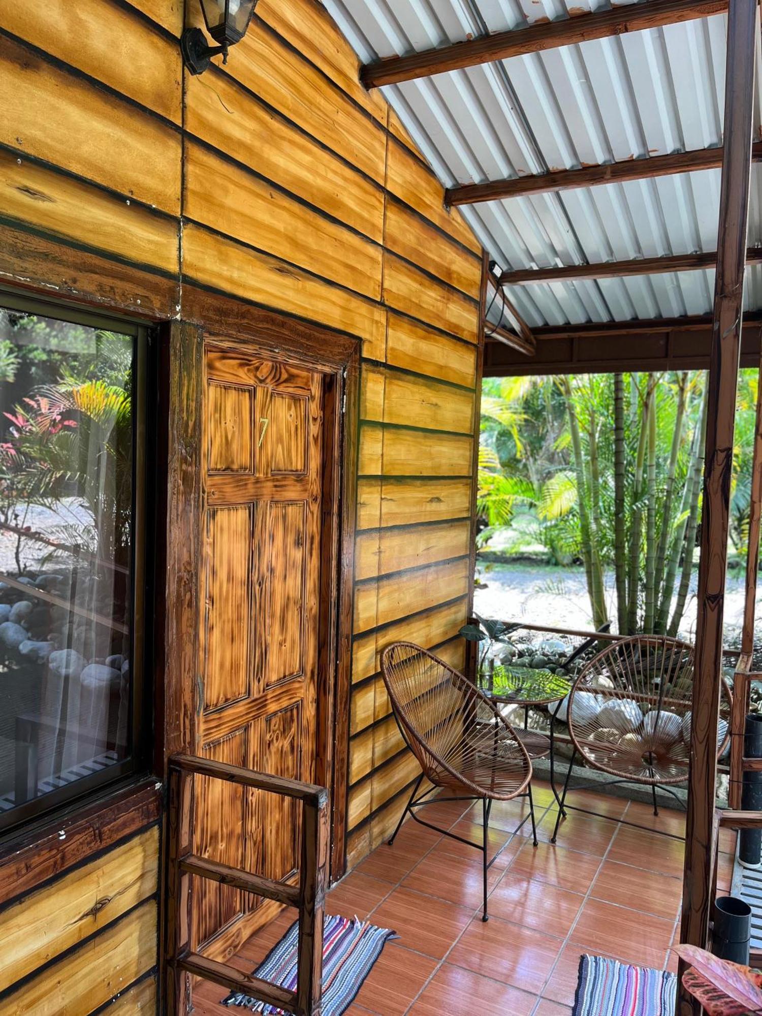 Cabañas Río Escondido en La Fortuna Exterior foto
